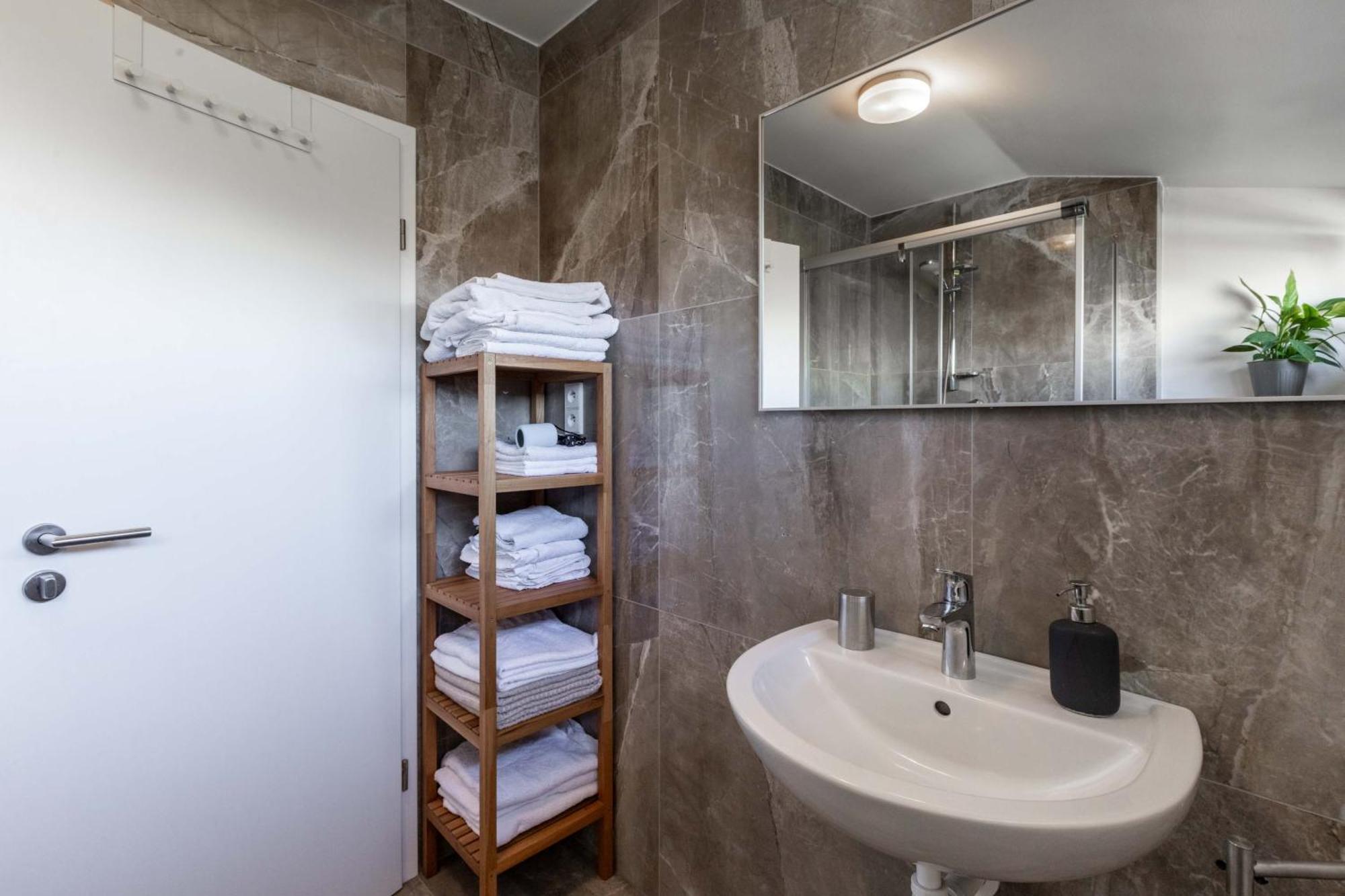 Luxury&spacious 140m2 Two Floor Rooftop *